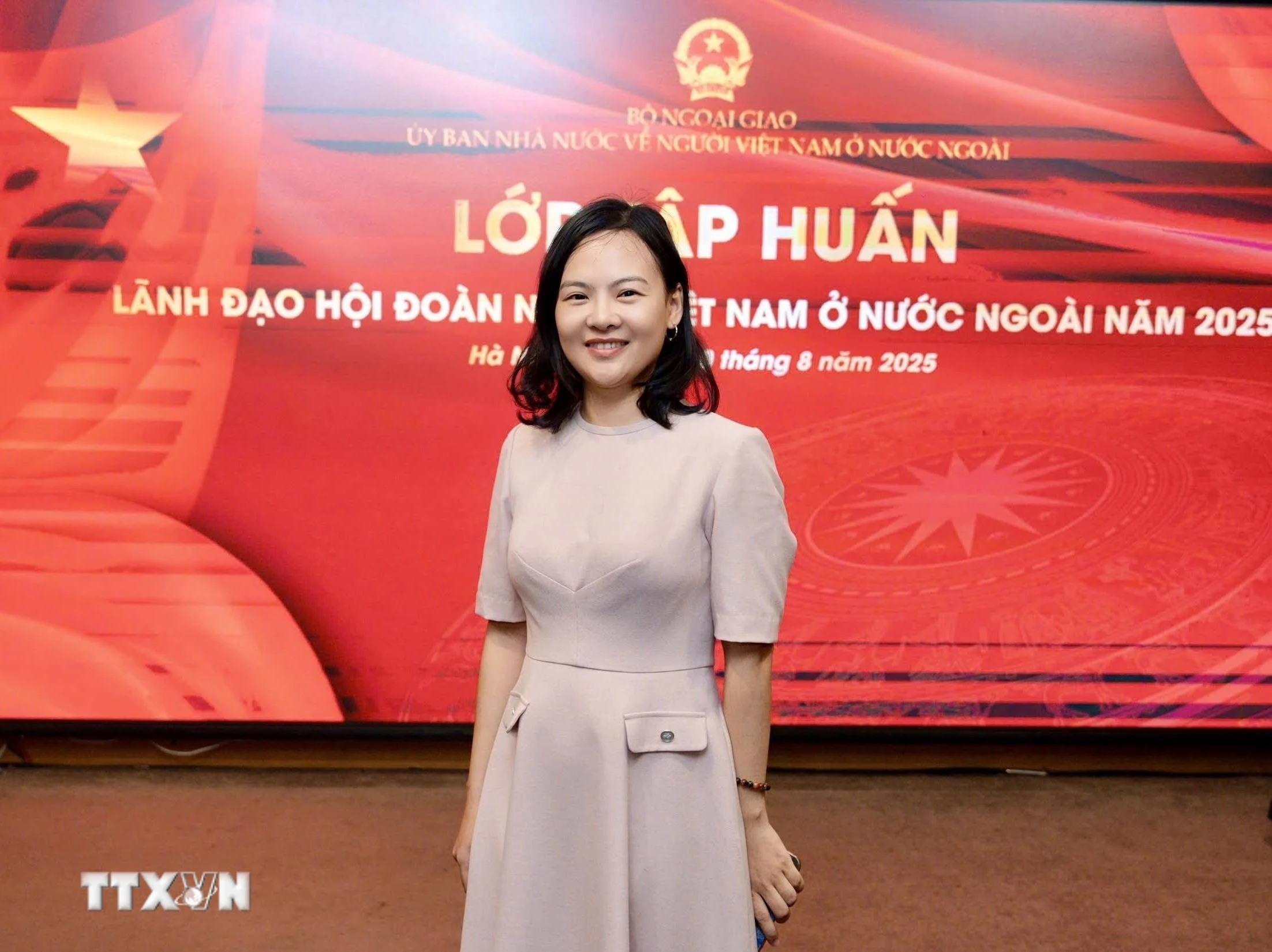 Bà Trần Hà My, Giám đốc Mạng lưới Đổi mới sáng tạo Việt Nam tại Pháp (VINEU France), Chủ tịch Hội Doanh nghiệp Trẻ Việt Nam tại châu Âu (VYBE). (Ảnh: TTXVN phát)