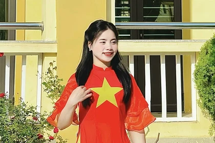 Tân đại biểu Quốc hội Lo Thị Bảo Vy. (Ảnh: NVCC)