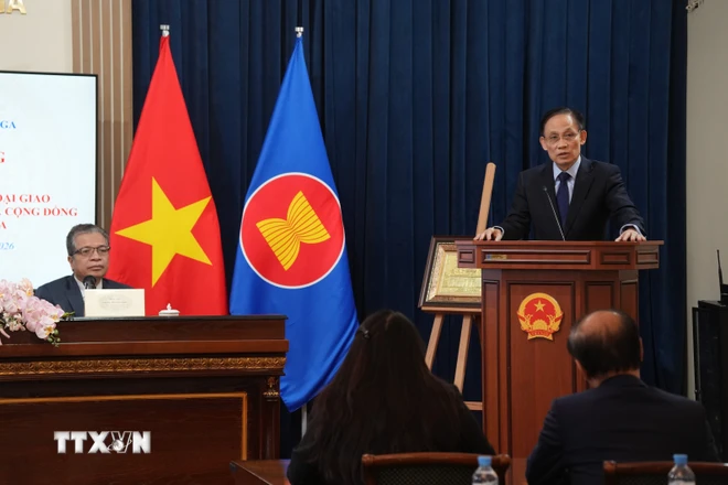 Đặc phái viên Tổng Bi thư Lê Hoài Trung tại cuộc gặp. (Ảnh: Trần Hải/TTXVN)