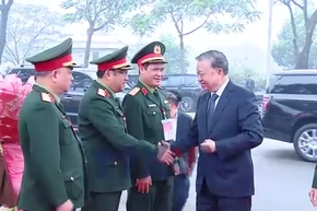 Tổng Bí thư và Thủ tướng dự lễ khởi công Nhà máy chế tạo Chip bán dẫn đầu tiên 