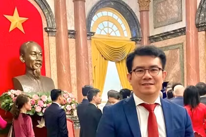 Ông Phạm Khánh Nam - Tổng Biên tập Tạp chí Hương Việt tại Đức. (Ảnh: TTXVN phát)