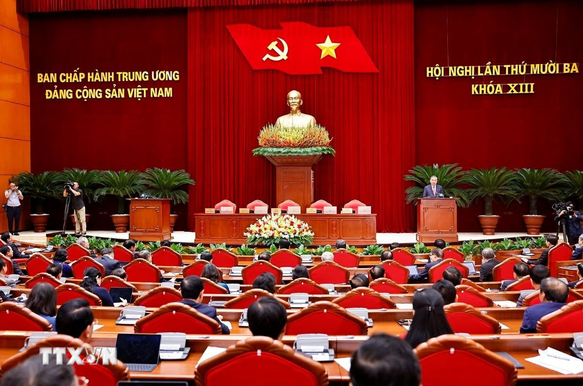 Tổng Bí thư Tô Lâm phát biểu bế mạc Hội nghị lần thứ 13 Ban Chấp hành Trung ương Đảng khóa XIII. (Ảnh: Doãn Tấn/TTXVN)