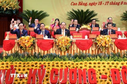 Đoàn Chủ tịch điều hành Đại hội. (Ảnh: Quốc Đạt/TTXVN)