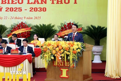 Toàn cảnh bế mạc Đại hội Đảng bộ tỉnh Tuyên Quang lần thứ I