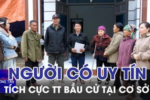 Người có uy tín ở Lào Cai tích cực tuyên truyền bầu cử tại cơ sở 