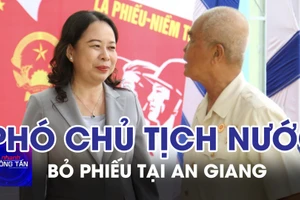 Phó Chủ tịch nước Võ Thị Ánh Xuân bỏ phiếu tại An Giang
