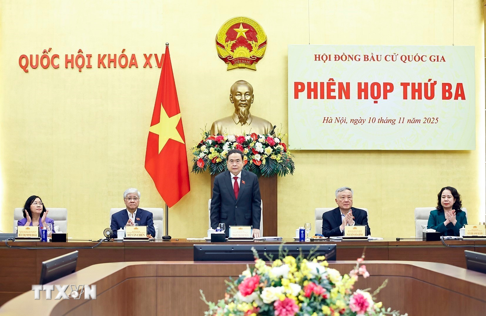 ttxvn-phien-hop-thu-ba-hoi-dong-bau-cu-quoc-gia-2.jpg
