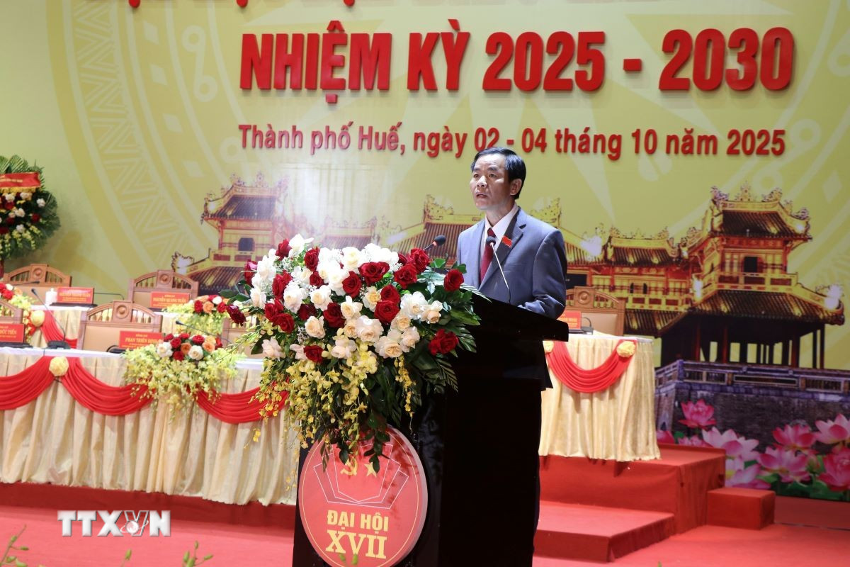 ttxvn-be-mac-dai-hoi-dai-bieu-dang-bo-thanh-pho-hue-nhiem-ky-2025-2030-2.jpg