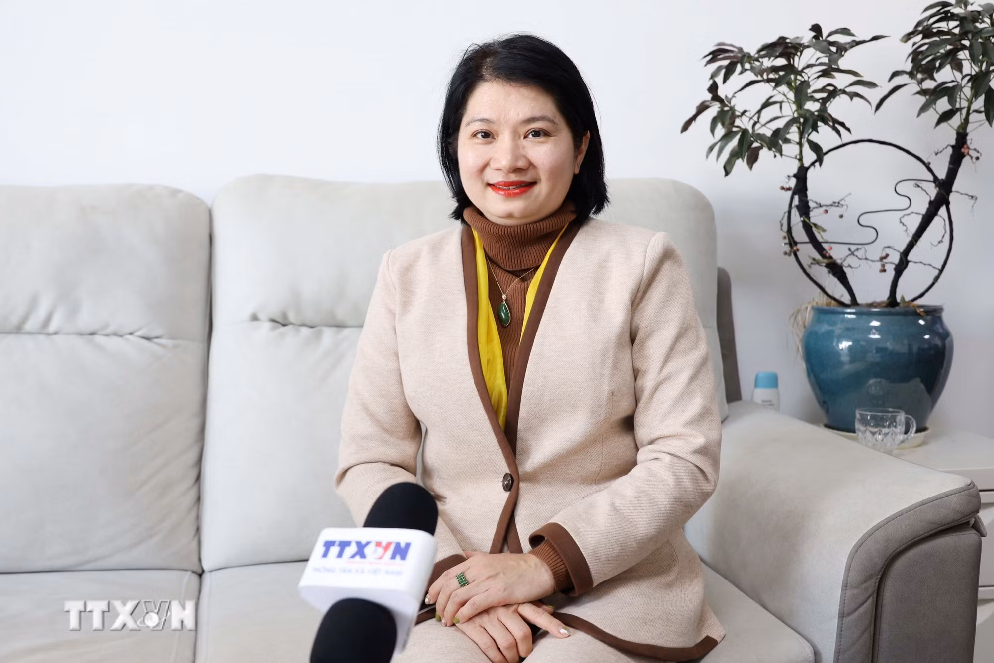 ttxvn-dai-hoi-dang-xiv-tiep-tuc-khang-dinh-vai-tro-lanh-dao-dan-dat-dan-toc-viet-nam-17.jpg