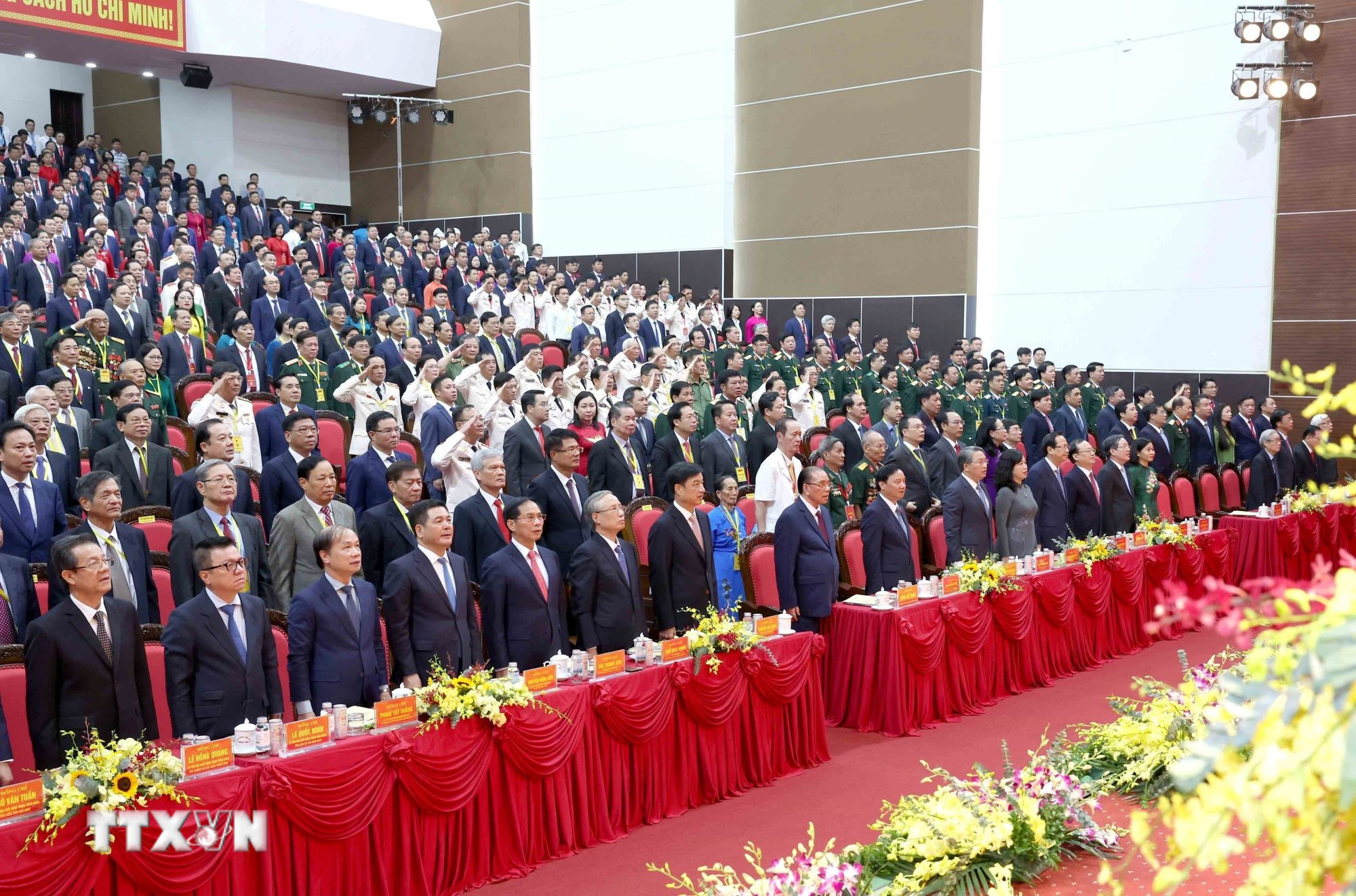 ttxvn-dai-hoi-dai-bieu-dang-bo-tinh-hung-yen-lan-thu-i-nhiem-ky-2025-2030-03-3.jpg