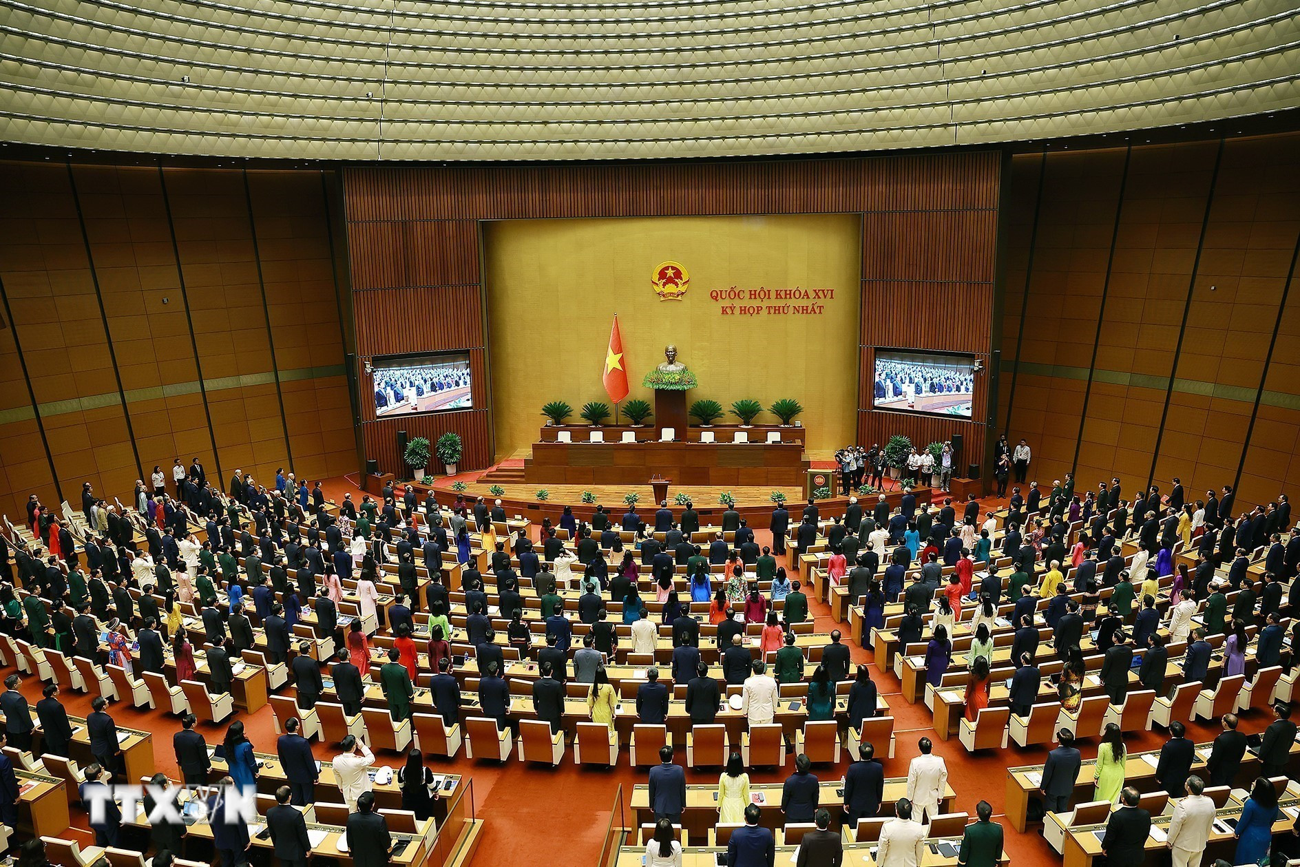 Phiên khai mạc Kỳ họp thứ Nhất, Quốc hội khóa XVI. (Ảnh: Dương Giang/TTXVN)