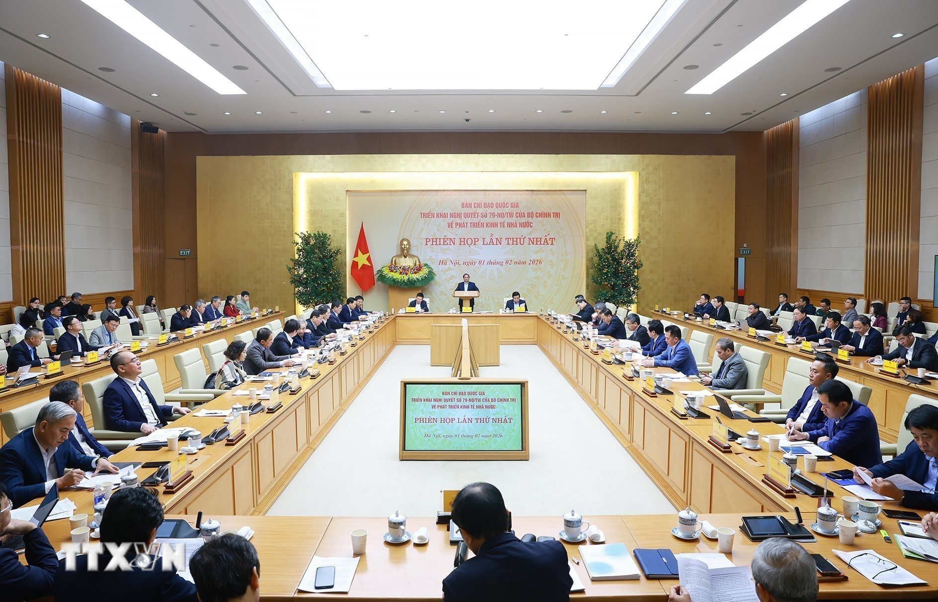 Phiên họp lần thứ nhất của Ban Chỉ đạo về phát triển kinh tế nhà nước. (Ảnh: Dương Giang/TTXVN)