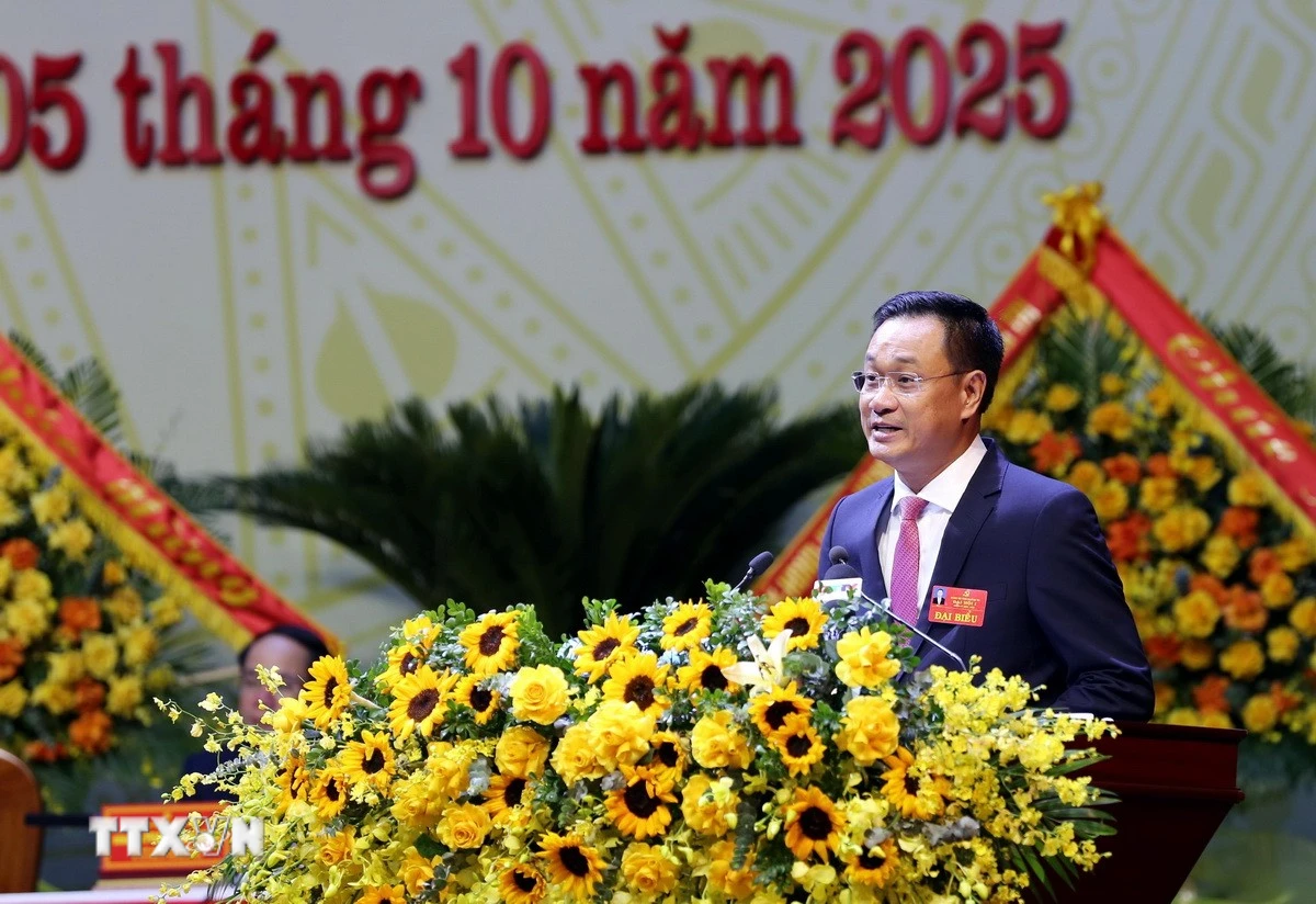 Ủy viên Trung ương Đảng, Bí thư Tỉnh ủy Quảng Trị Lê Ngọc Quang đọc Diễn văn khai mạc Đại hội. (Ảnh: Tá Chuyên/TTXVN)