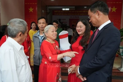 Cử tri Đà Nẵng phấn khởi thực hiện quyền công dân