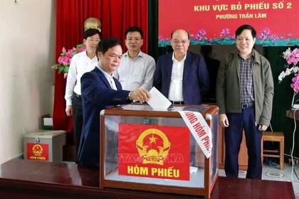 Quy định về các tổ chức phụ trách bầu cử ở địa phương