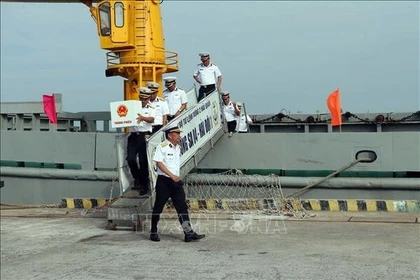 Vùng 2 Hải quân hoàn thành công tác tổ chức bầu cử sớm trên biển