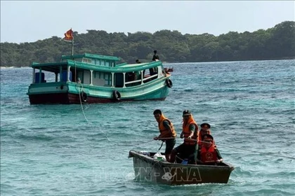 Cử tri đặc khu Thổ Châu gửi trọn niềm tin vào lá phiếu bầu cử sớm