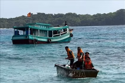 Cử tri đặc khu Thổ Châu gửi trọn niềm tin vào lá phiếu bầu cử sớm