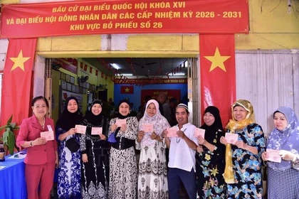 Cử tri Thành phố Hồ Chí Minh đi bỏ phiếu đạt tỷ lệ 96,67%