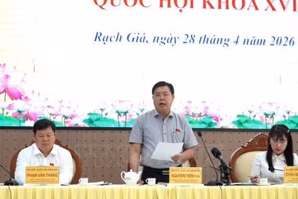 Cử tri An Giang kiến nghị đẩy mạnh chuyển đổi số trong giải quyết hồ sơ thủ tục