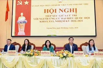 Bầu cử Quốc hội và HĐND: Chủ tịch Ủy ban Trung ương MTTQ Bùi Thị Minh Hoài tiếp xúc cử tri tại Đơn vị bầu cử số 5