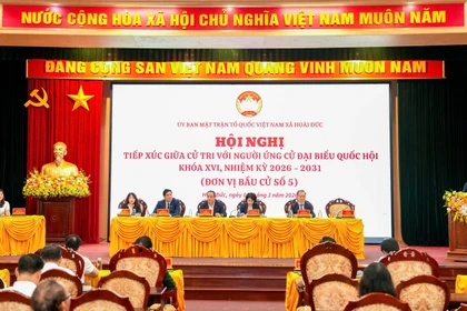 Toàn cảnh buổi tiếp xúc cử tri sáng 2/3 tại xã Hoài Đức, Hà Nội. (Ảnh: Việt Hùng/Vietnam+)