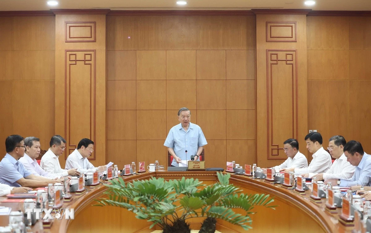 Tổng Bí thư Tô Lâm phát biểu chỉ đạo cuộc họp. (Ảnh: Thống Nhất/TTXVN)