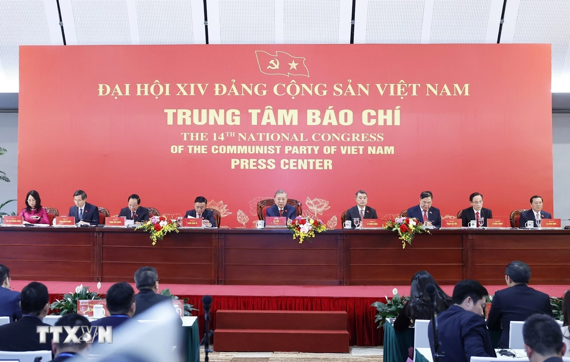 Tổng Bí thư Tô Lâm chủ trì buổi họp báo. (Ảnh: TTXVN)