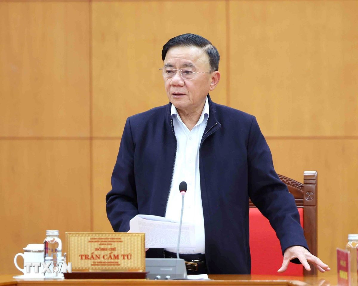Đồng chí Trần Cẩm Tú, Uỷ viên Bộ Chính trị, Thường trực Ban Bí thư, Trưởng Tiểu ban Tổ chức phục vụ Đại hội XIV phát biểu chỉ đạo buổi làm việc. (Ảnh: Phương Hoa/TTXVN)