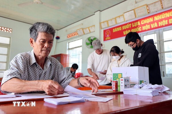 Bầu cử Quốc hội và HĐND: Ngày hội thiêng liêng nơi đầu sóng