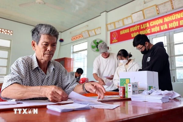 Bầu cử Quốc hội và HĐND: Ngày hội thiêng liêng nơi đầu sóng