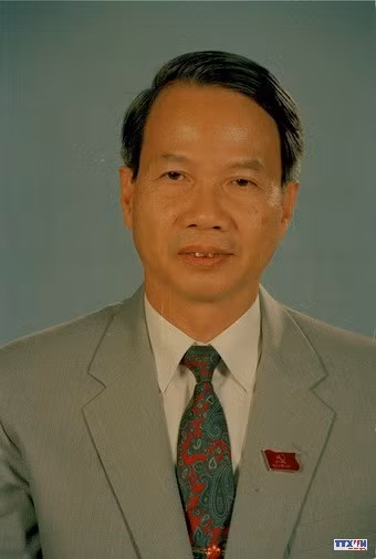 m963685-resize.jpg