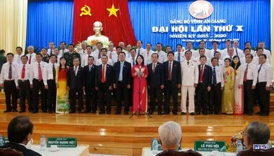 cd1514153-resize.jpg