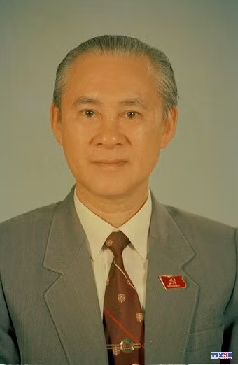 m963634-resize.jpg