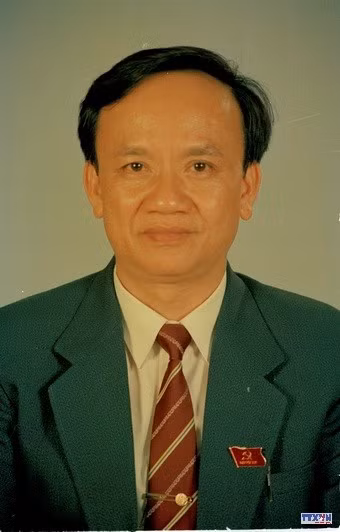 m963653-resize.jpg