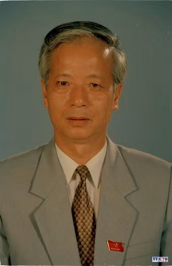 m963686-resize.jpg