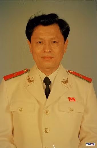 m963665-resize.jpg