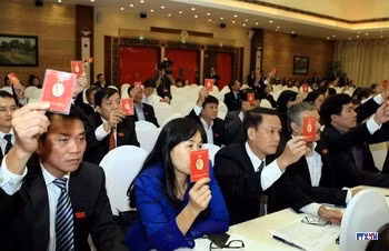 cd1512738-resize.jpg