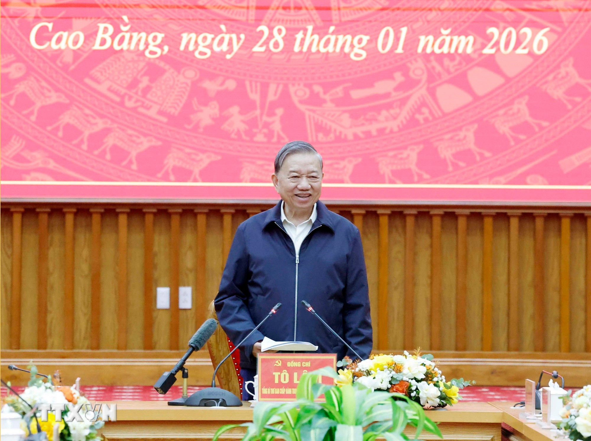 ttxvn-tong-bi-thu-to-lam-lam-viec-voi-ban-chap-hanh-dang-bo-tinh-cao-bang-8.jpg