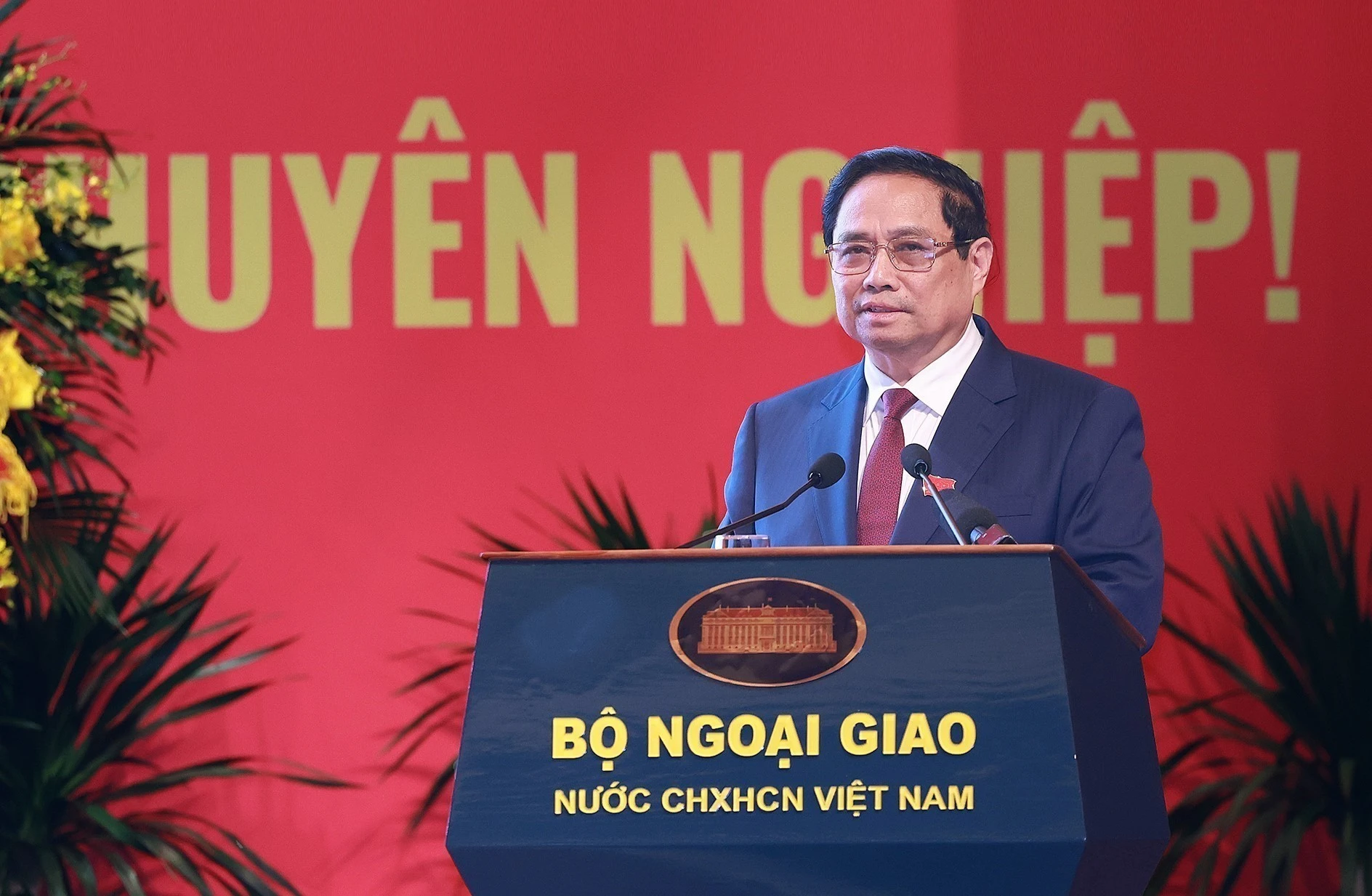 Thủ tướng Phạm Minh Chính phát biểu chỉ đạo tại Đại hội đại biểu Đảng bộ Bộ Ngoại giao lần thứ I, nhiệm kỳ 2025-2030. (Ảnh: Dương Giang/TTXVN)