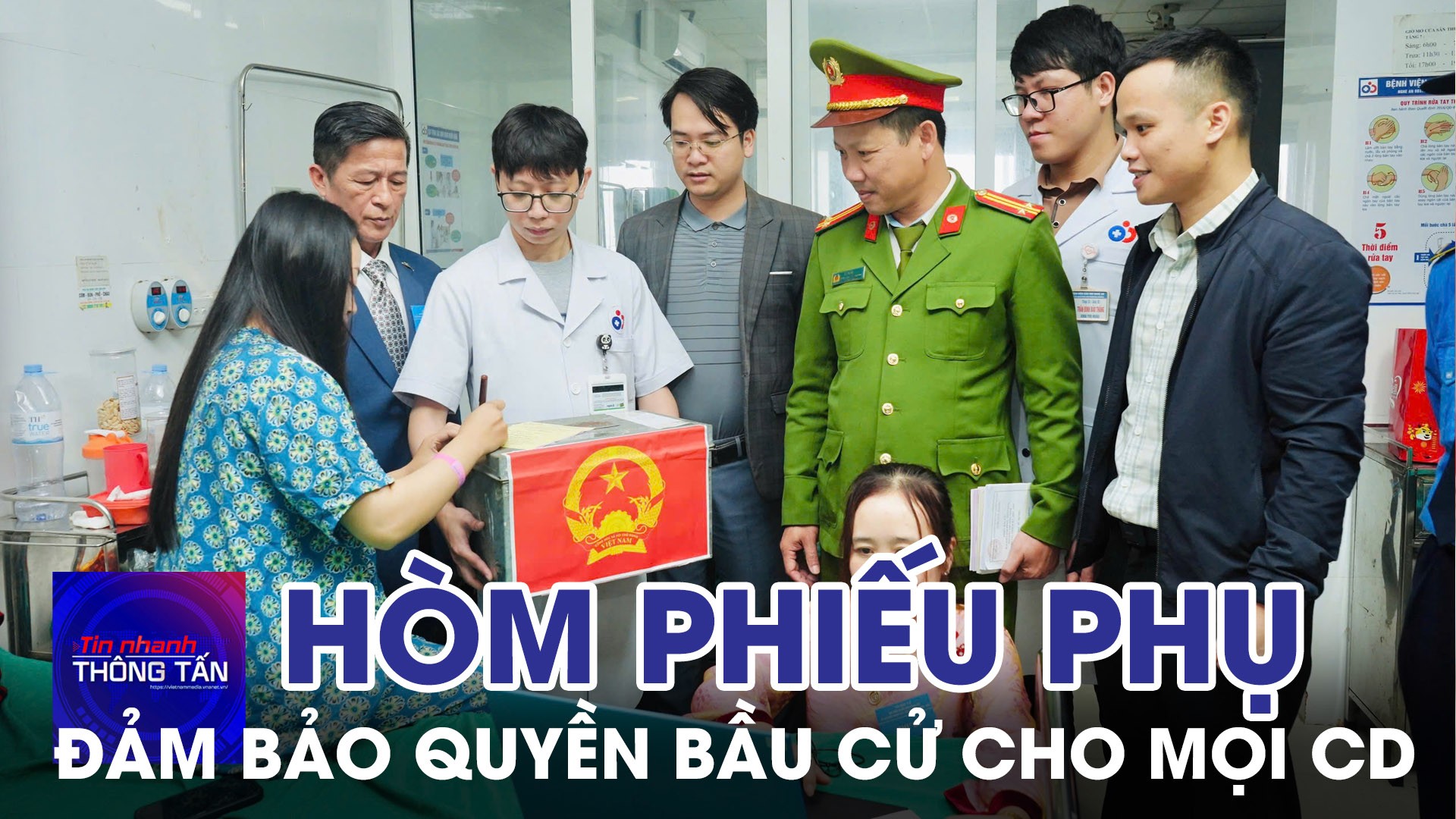 Hòm phiếu phụ đảm bảo quyền bầu cử cho mọi công dân 