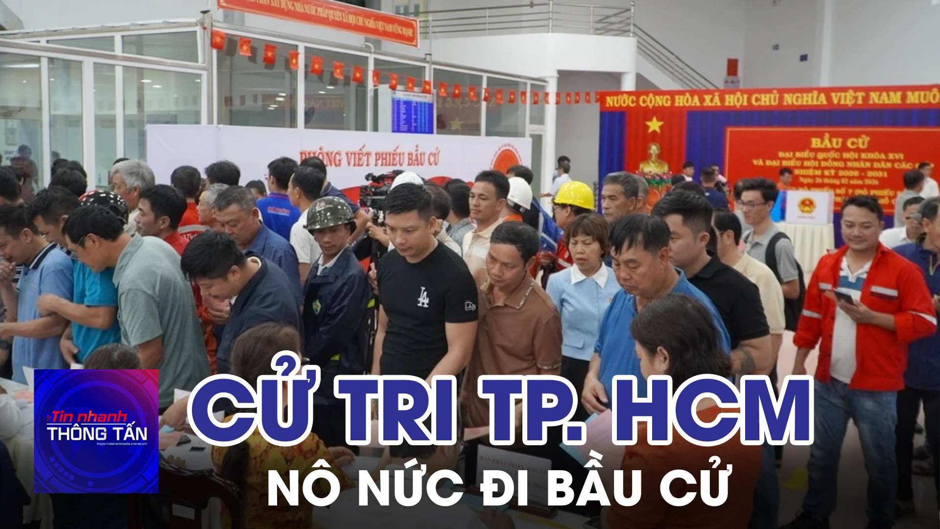 Cử tri TP. Hồ Chí Minh nô nức đi bầu cử 