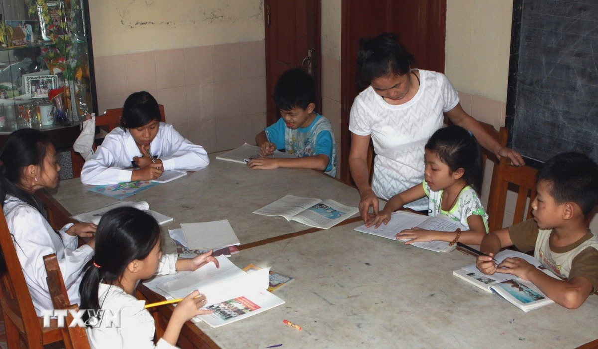 Trẻ mồ côi được nuôi dạy tại Làng Trẻ em SOS Hải Phòng. (Ảnh: Nguyễn Thủy/TTXVN)