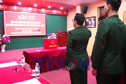 Lá phiếu của người lính nơi biên giới xứ Lạng