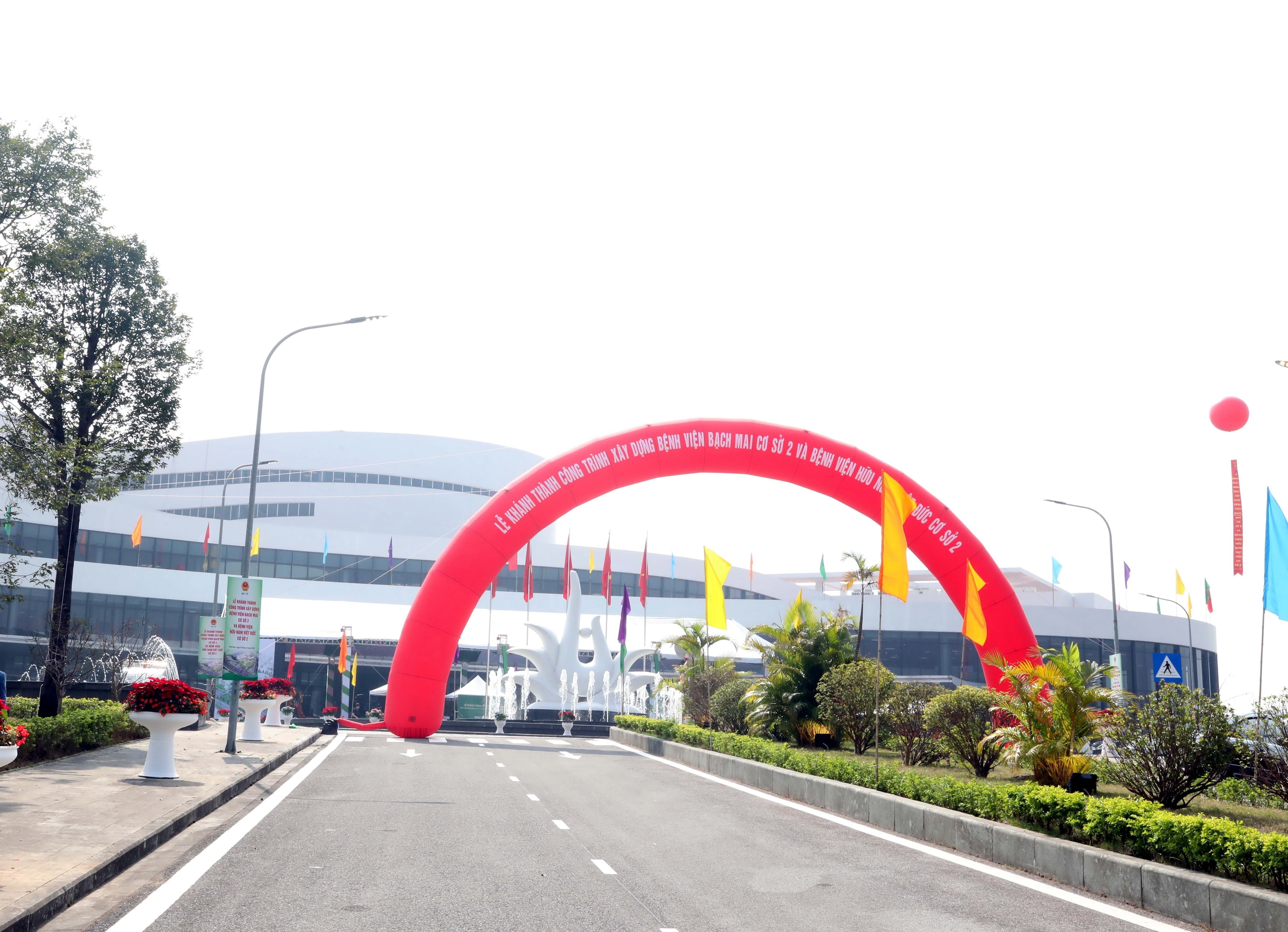 Khánh thành bệnh viện Bạch Mai và bện viện Hữu nghị Việt Đức cơ sở 2. (Ảnh: Đại Nghĩa/TTXVN)