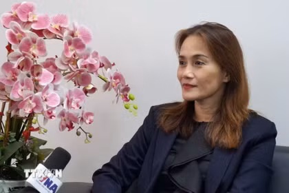 Bà Nguyễn Thị Thanh Vân, Phó Chủ tịch Hội Doanh nghiệp Việt Nam tại Malaysia Á trả lời phỏng vấn phóng viên TTXVN tại Malaysia. (Ảnh: Thành Trung/TTXVN)