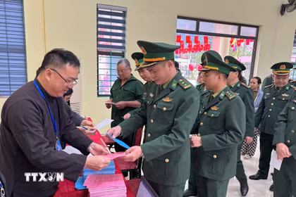 Cao Bằng: Tỷ lệ cử tri tham gia bầu cử đạt trên 99,93% 