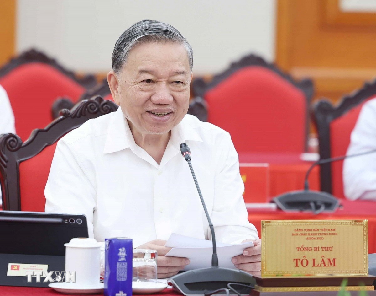 Tổng Bí thư Tô Lâm phát biểu tại cuộc làm việc của Bộ Chính trị với Ban Thường vụ Đảng ủy Mặt trận Tổ quốc, các đoàn thể Trung ương. (Ảnh: Thống Nhất/TTXVN)