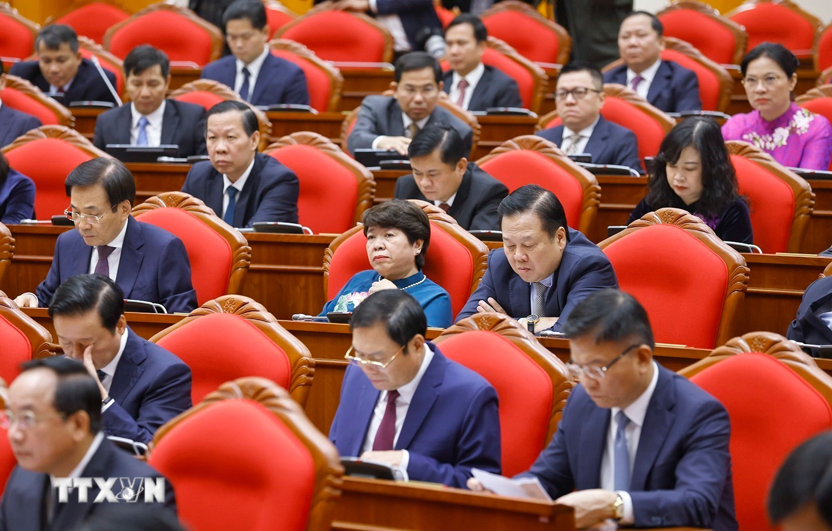 ttxvn-khai-mac-hoi-nghi-lan-thu-15-ban-chap-hanh-trung-uong-dang-khoa-xiii-7.jpg