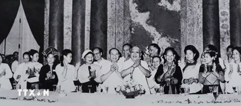 ttxvn-quoc-hoi-viet-nam-tap-trung-cao-nhat-tri-tue-y-chi-nguyen-vong-va-suc-manh-cua-nhan-dan-17.jpg